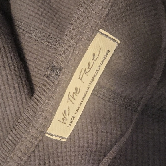 We The Free People Solid Black Waffle Knit Top Large Oversized A Line Swing - Picture 7 of 7